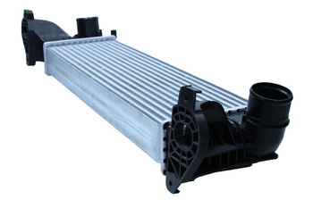 MAXGEAR Intercooler IVECO DAILY V/VI 2,3D/3,0D 11- AC630065