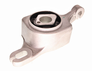 MEYLE TULEJA WAHACZA PRZÓD MERCEDES GLE W166 2.2-5.5 od 15 Lewy 0146100059