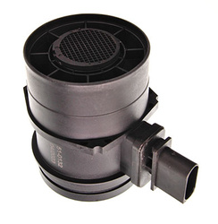 MAXGEAR Przepływomierz powietrza 51-0132 BMW Seria 1 E81 2.0 D 03-