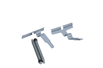 QUICK BRAKE Zestaw Instalacyjny Klocków Hamulcowych QB109-1661 MB C-CLASS (CL203)