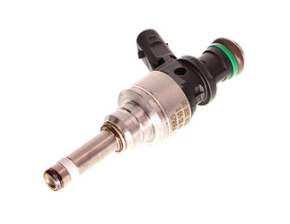 OE VAG WTRYSKIWACZ BENZYNY AUDI A6 4,0 11-