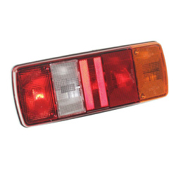 SERTPLAS LAMPA TYLNA ZESP. 5-SEGM. PRAWA MB, MAN 81252256128
