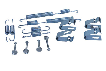 QUICK BRAKE Sprężyny Szczęk Hamulcowych Hyundai Getz/i10/i20 02-15 Tył 203x32 MANDO QB105-0017