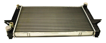 MAXGEAR Chłodnica 230167 VOLVO C70/ S70 2,3/2,4