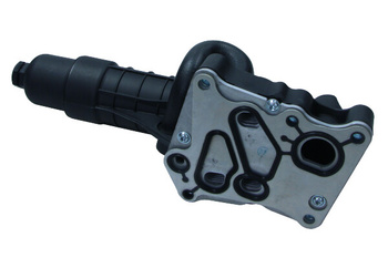 MAXGEAR CHŁODNICA OLEJU 14-0047 Mercedes C Klasa W204 1,8 07-, Komplet z Obudową