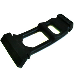 ŁĄCZNIK GUMOWY BŁOTNIKA VOLVO FH, RVI PREMIUM, 175X60X10MM 7420498623