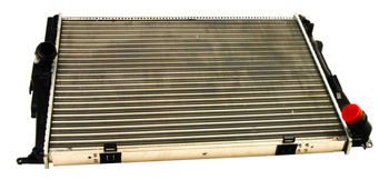 MAXGEAR Chłodnica Wody AC220572, BMW 1 E81/3 E90 07-