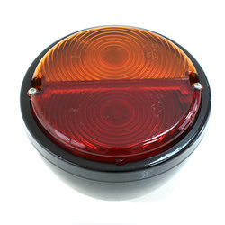 LAMPA TYLNA C-330, UTB METALOWA PRAWA BEZ PODŚWIETLENIA 0050024711