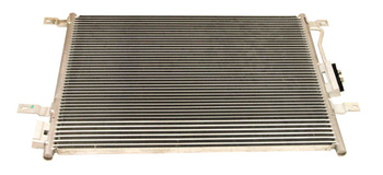 MAXGEAR Skraplacz Klimatyzacji AC830109 do Jeep Grand Cherokee (od 05)