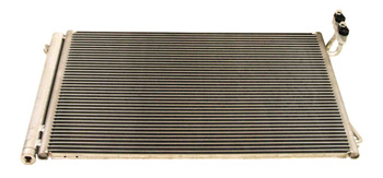 MAXGEAR Skraplacz Klimatyzacji AC830121 BMW E90/92/ E81/E87 04-