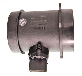 BOSCH PRZEPŁYWOMIERZ POWIETRZA BMW 5 E39 4,0