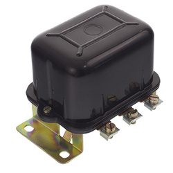 Regulator prądnicy C-330M RG-15M 0050024255