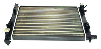 MAXGEAR Chłodnica wody 233097 Renault Clio 11- 1.5 dCi
