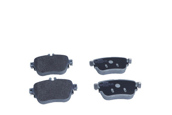 QUARO KLOCKI HAMULCOWE QP6440 MERCEDES-BENZ TYŁ W213/S213/C238/A238 2.0 16-
