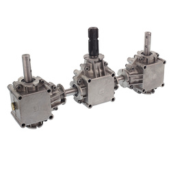 GMP PRZEKŁADNIA DO ROZSIEWACZA NAW. POTRÓJNA ZESPÓŁ 3 PRZEKŁADNI 450MM - ALUMINIUM C06.22