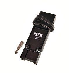 NTK PRZEPŁYWOMIERZ POWIETRZA BMW 1 E81 1,8 06-