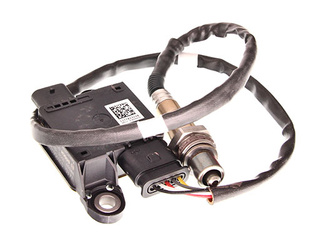 OE VAG Czujnik NOX VW CRAFTER 2,0 TDI 17- 03N906261B