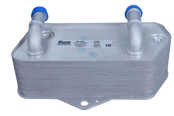 NISSENS Chłodnica oleju 91160 AUDI TT (06-), VW GOLF IV (97-)