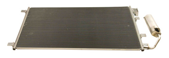 MAXGEAR Skraplacz Klimatyzacji Nissan Qashqai 1.6 06- AC835587