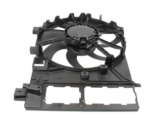 VALEO Wentylator Chłodnicy 696586 CITROEN C5 III, C5 III Break 07/10-, PEUGEOT 508 11/2014-